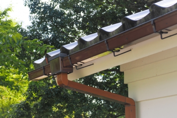 ガルバリウム製の雨どい