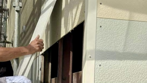 サイディングの部分張り替え