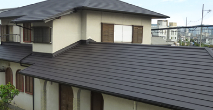 断熱材一体型ガルバリウム製の屋根