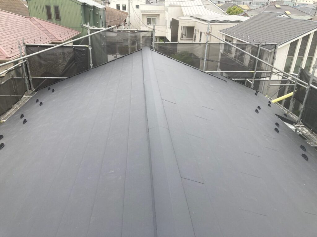 横浜市南区屋根カバー工事-A邸-施工後